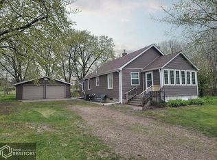 15468 Rock Bluff Rd, Ottumwa, IA 52501