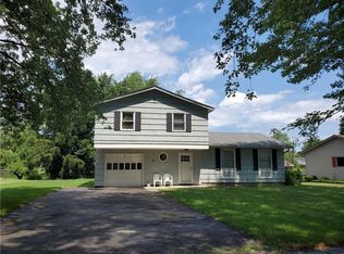 16 Elmford Rd, Rochester, NY 14606