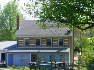 543 Mountain View Rd, Hamburg, PA 19526