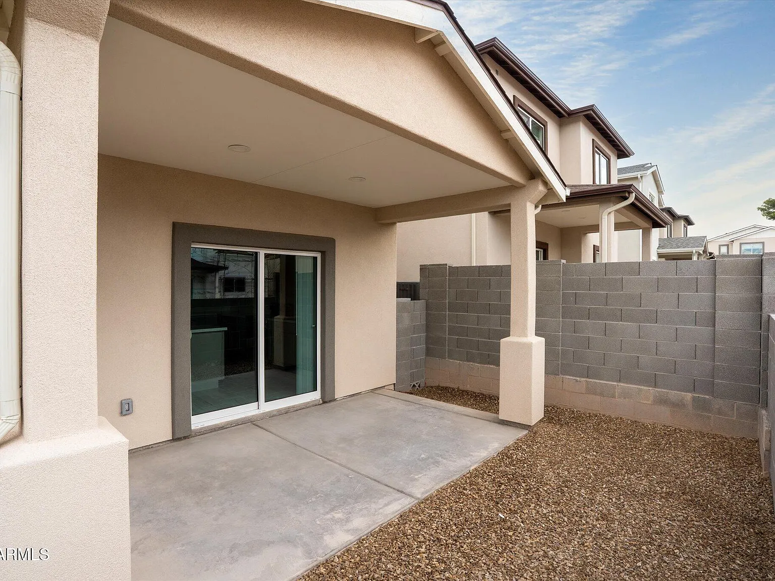3 bed, 2.5 bath, 36761 sqft, $2,250 — Photo 4