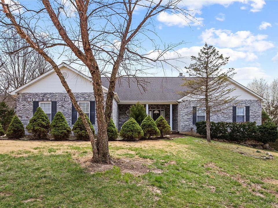 1st image of 3885 Olde Mill Dr