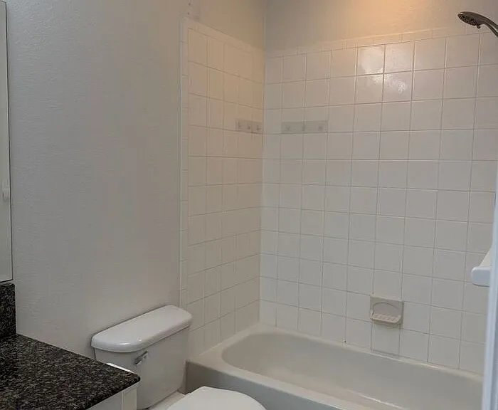 2053 Green Oak Ct — Photo 23