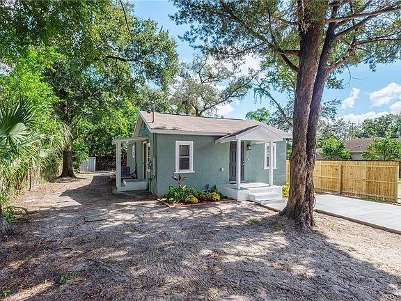 5th image of 10007 Florence Ave