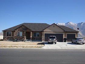 1st image of 1704 N Aspen Cir