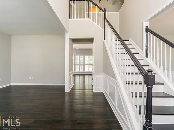 3rd image of 3512 Westcote Ct NW