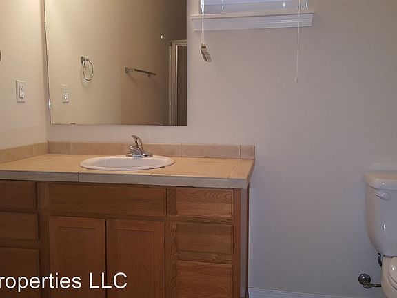 5th image of 5211 Solberg Dr SW #B