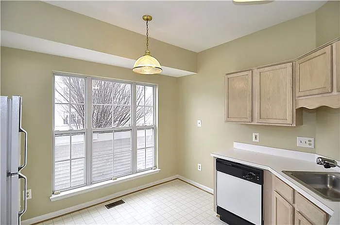 18113 Royal Bonnet Cir — Photo 22