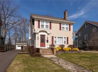 3327 Dellwood Rd, Cleveland Heights, OH 44118