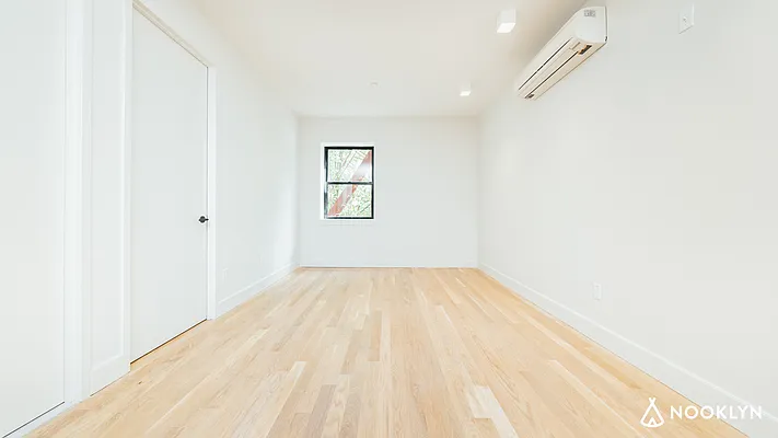 Rented by Nooklyn NYC LLC | media 5