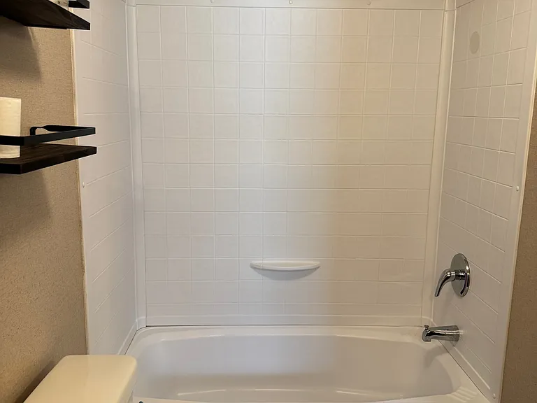 2508 Elm Dr — Photo 7
