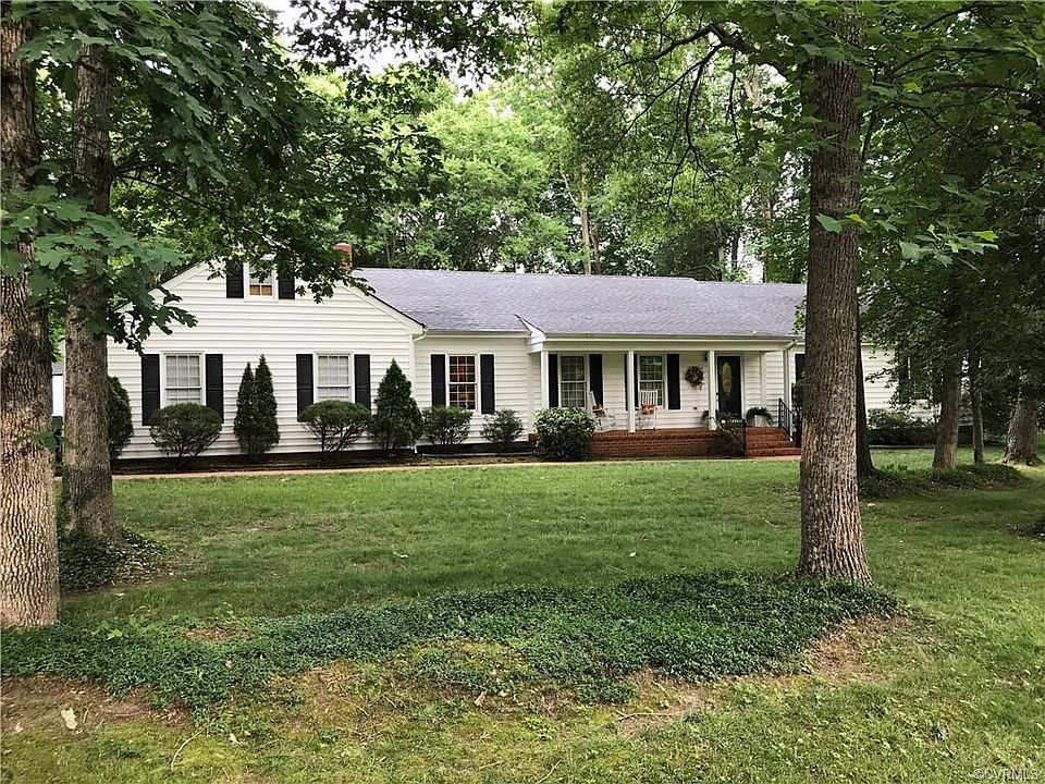 1st image of 2211 Oak Water Ct
