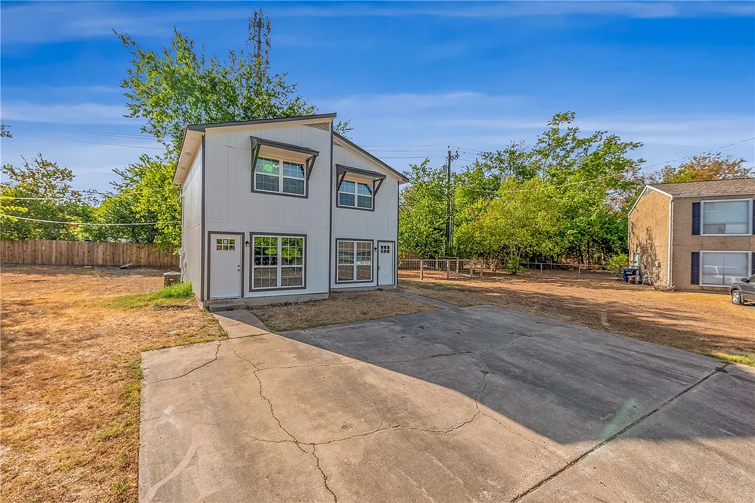 Building Photo - 3345 Lodgepole Cir