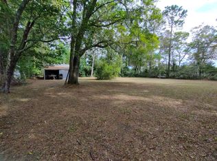 1104 Veterans Dr E, Perry, FL 32348