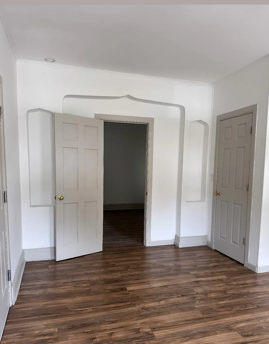 3 bed, $2,200 — Photo 4