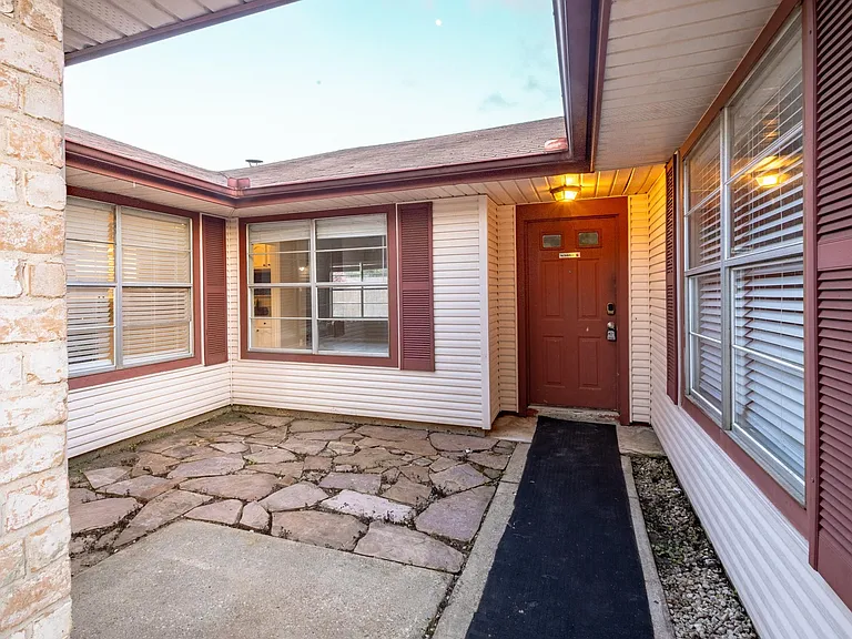 6542 Bridgegate Dr — Photo 7