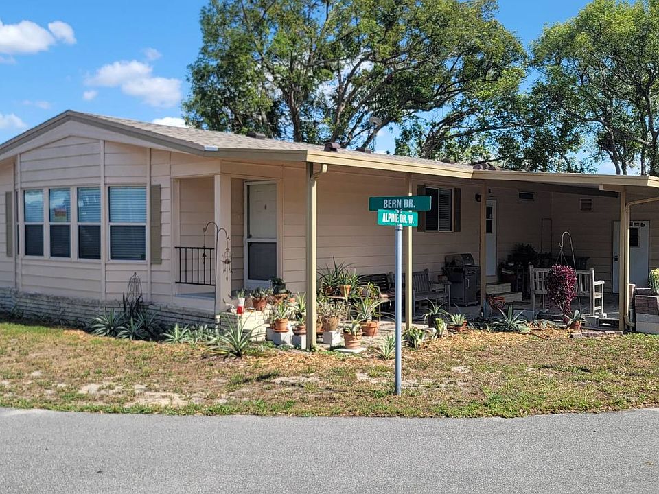 1st image of 51 Bern Dr