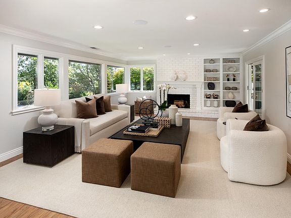 5th image of 2030 Kent Dr