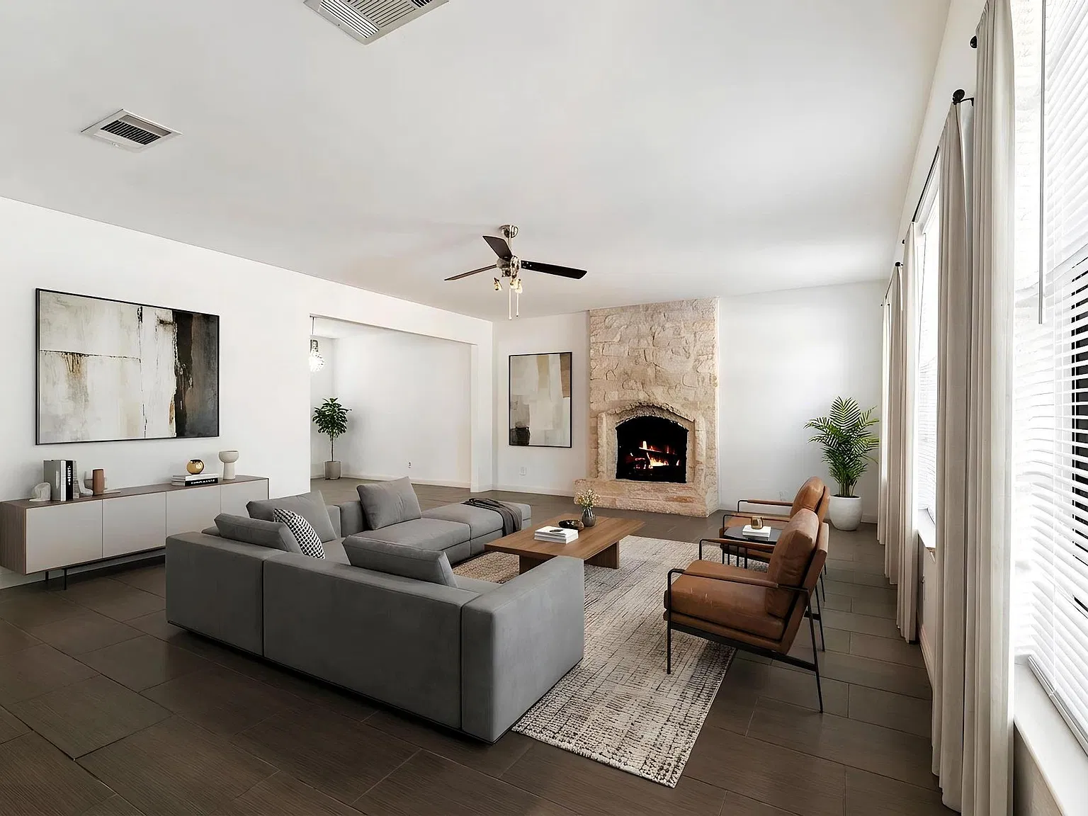 4 bed, 2.5 bath, 2112 sqft, $2,800 — Photo 2