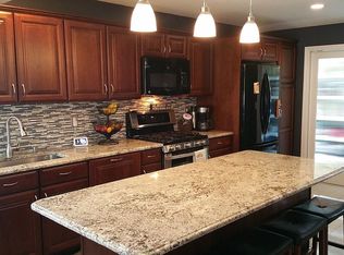 1617 Ewart Rd, Forked River, NJ 08731