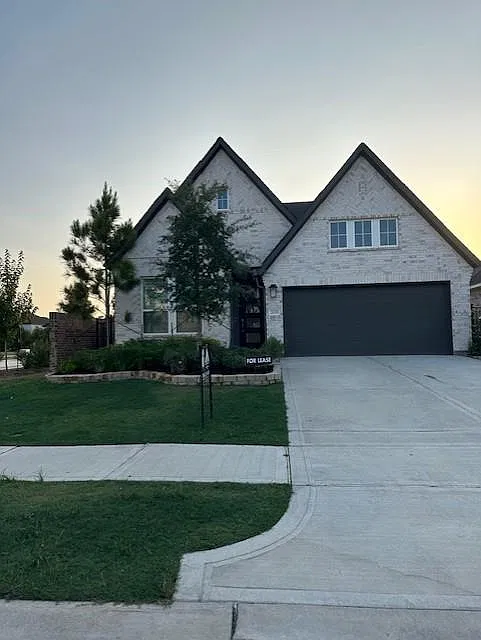 28138 White Meadow Ln