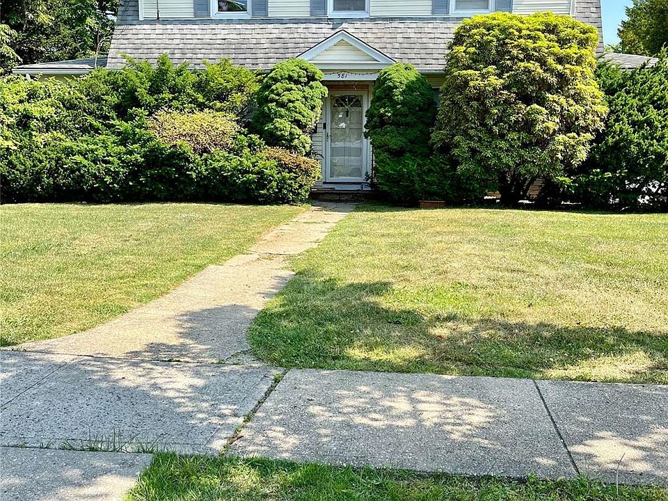 1st image of 581 Grimm Place