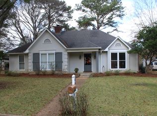 555 Dogwood Holw, Madison, MS 39110