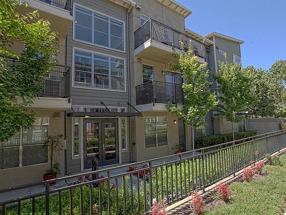 2nd image of 1069 Saginaw Ter Unit 203