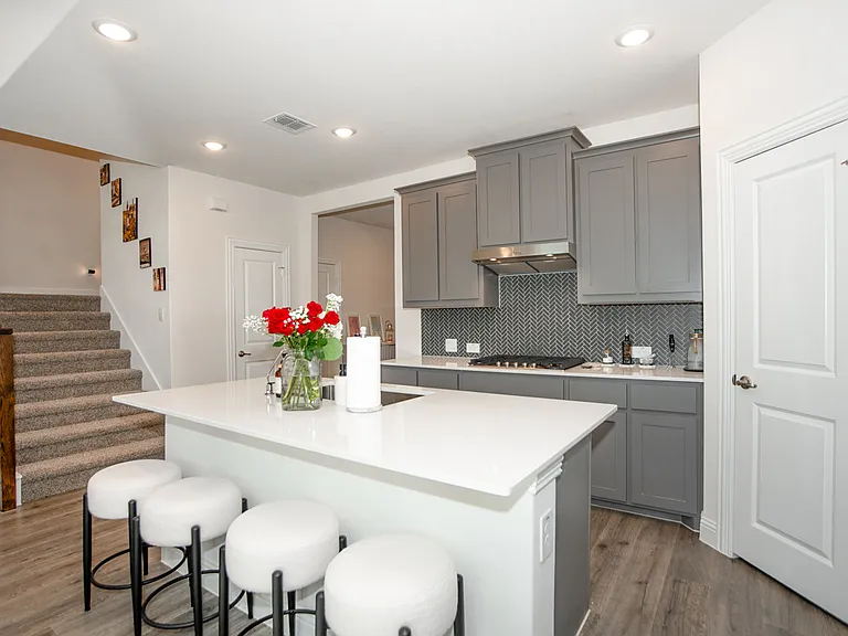 3813 Oldham Rd — Photo 9