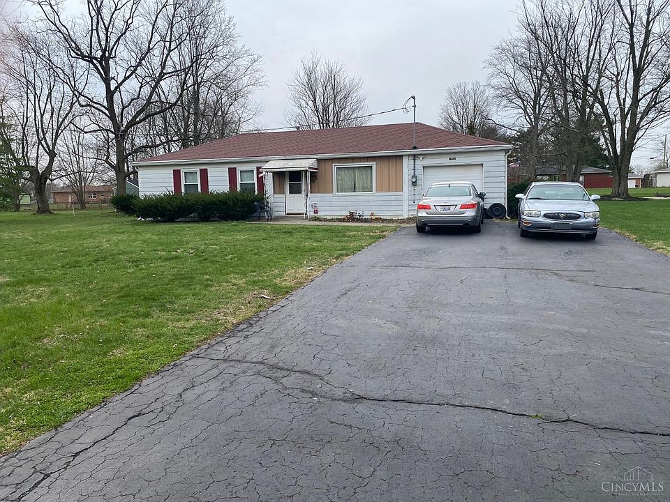 1st image of 7957 W Chester Rd