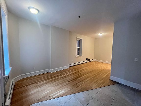 5th image of 55 Bright St APT 1