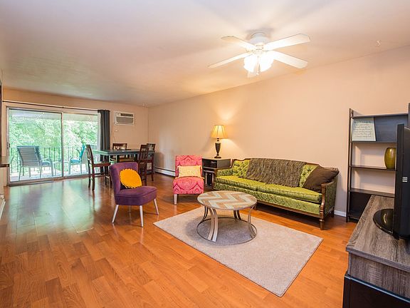 5th image of 5325 Waterbury Ct APT 2706