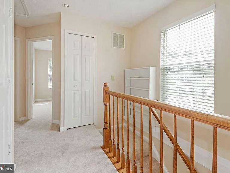 615 Tammy Ter SE — Photo 2