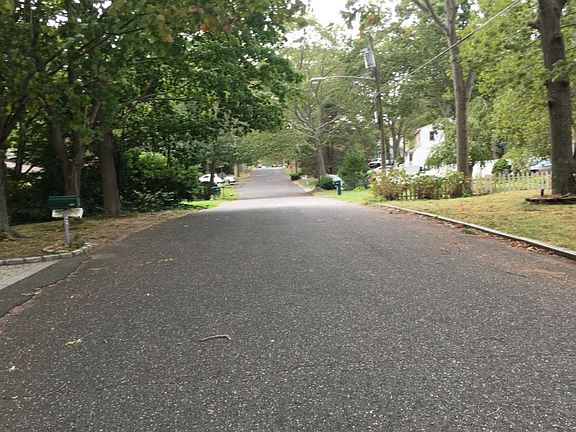 5th image of 199 Springdale Dr