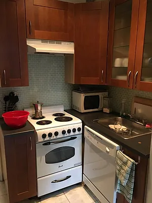 Rented by Jeffrey Mosczyc, LREB | media 11