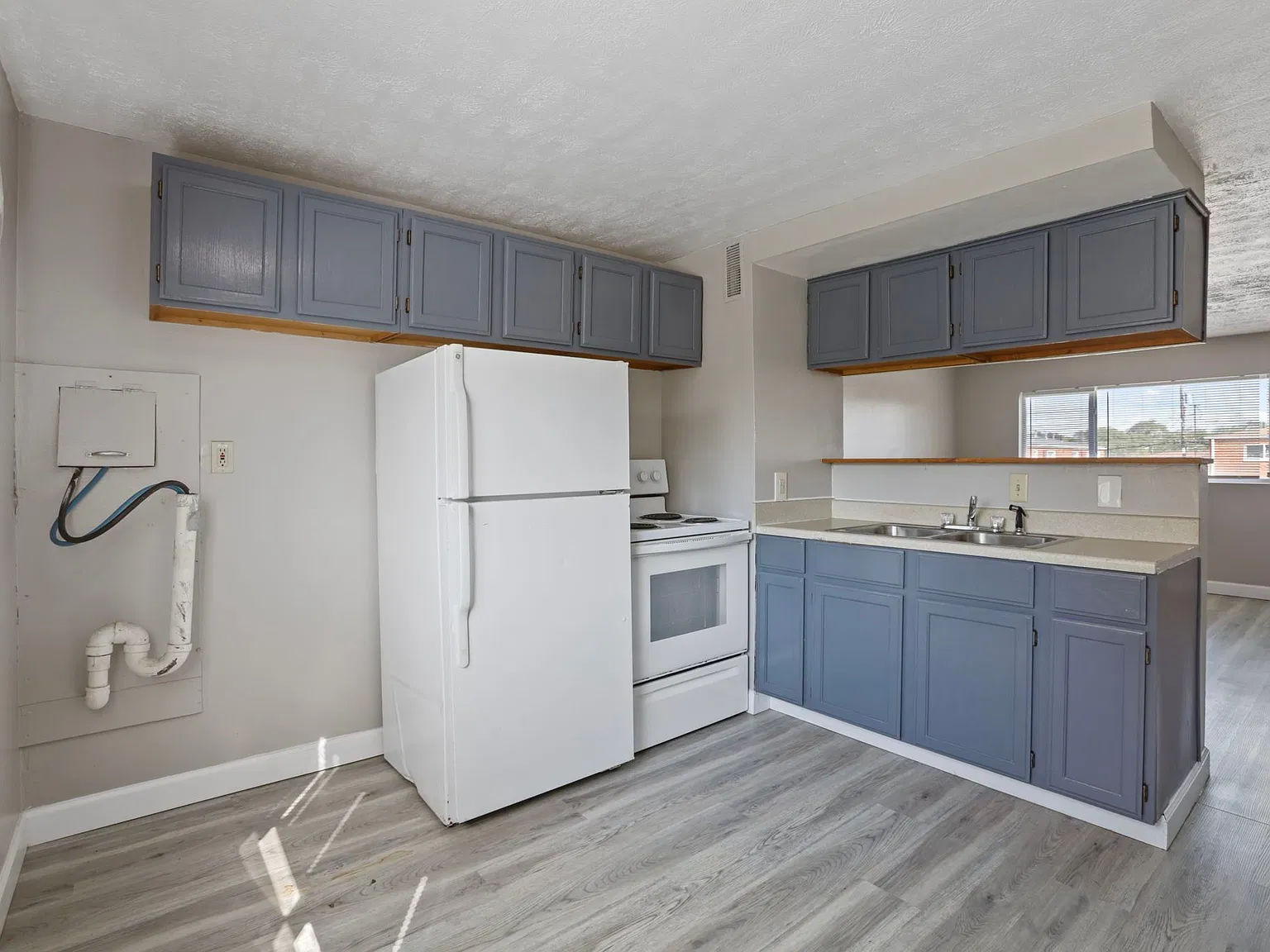 2 bed, 1.0 bath, 850 sqft, $909 — Photo 4