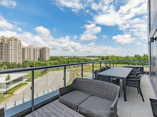 498 Caldari Rd, Vaughan, ON