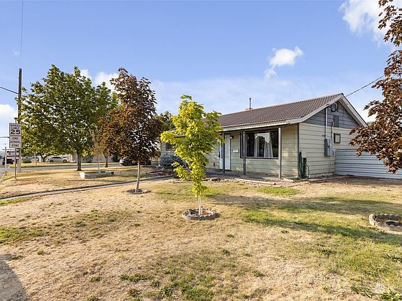 4th image of 1004 E Lark Avenue