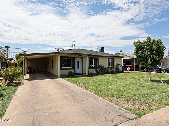 2nd image of 138 N HUNT Drive E