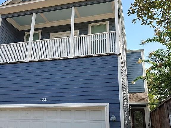 Front. View from street/sidewalk