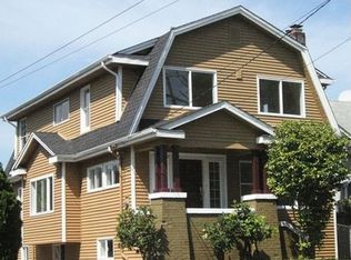 4611 Meridian Ave N, Seattle, WA 98103