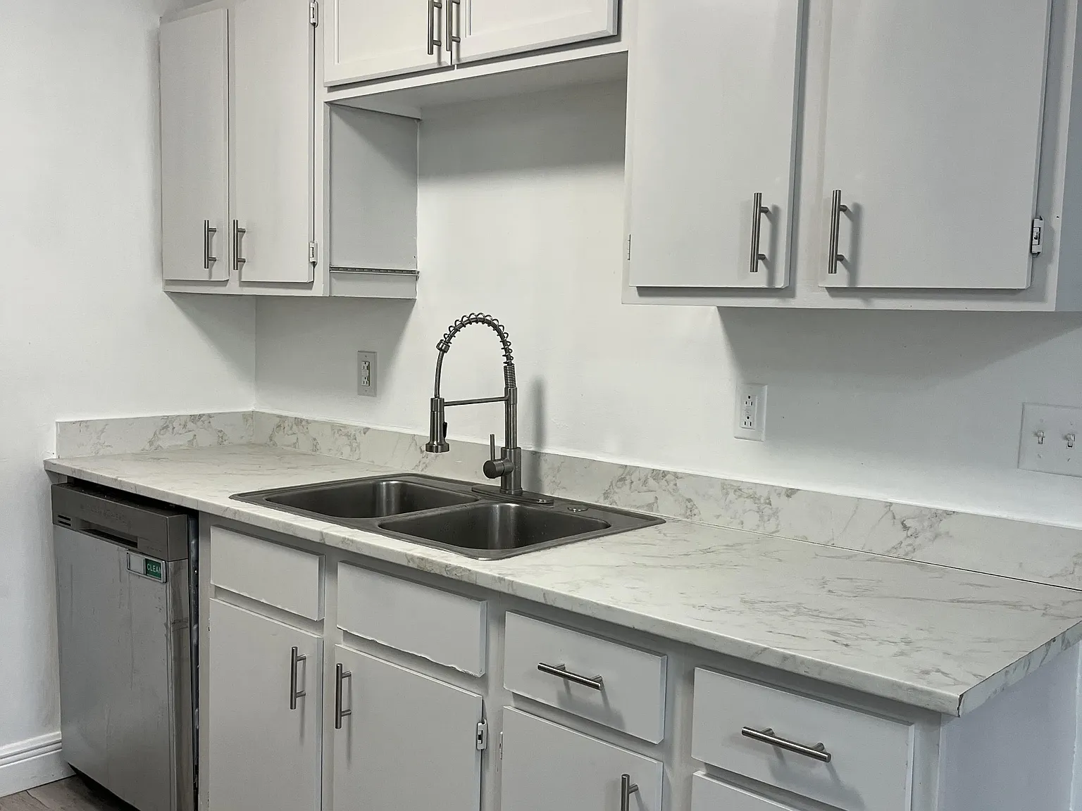 512 Stallings Avenue - 1 — Photo 4