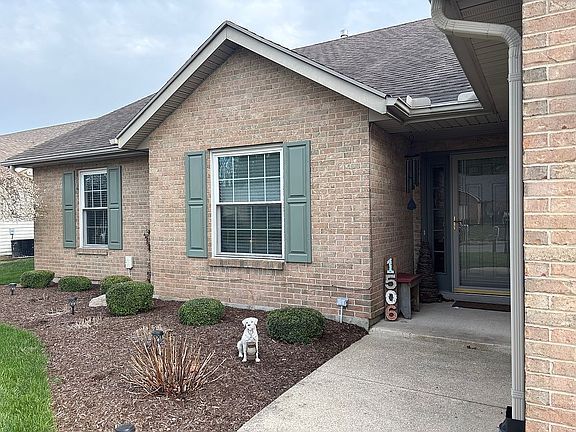 2nd image of 1506 Michael Dr