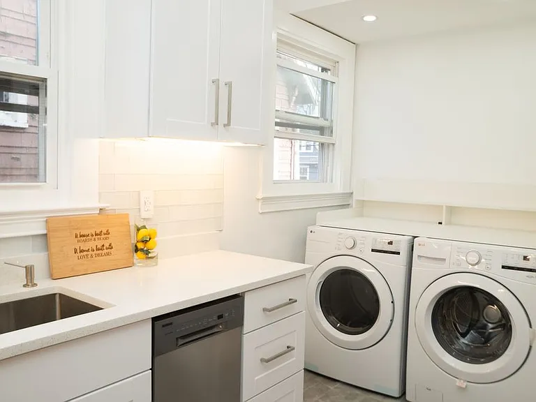65 Poe Ave #2 — Photo 13