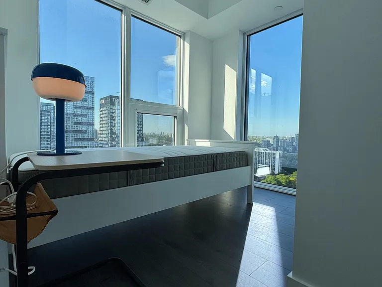 100 Queen St E #3103 — Photo 11
