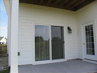 4th image of 9495-13 Summerhouse Dr
