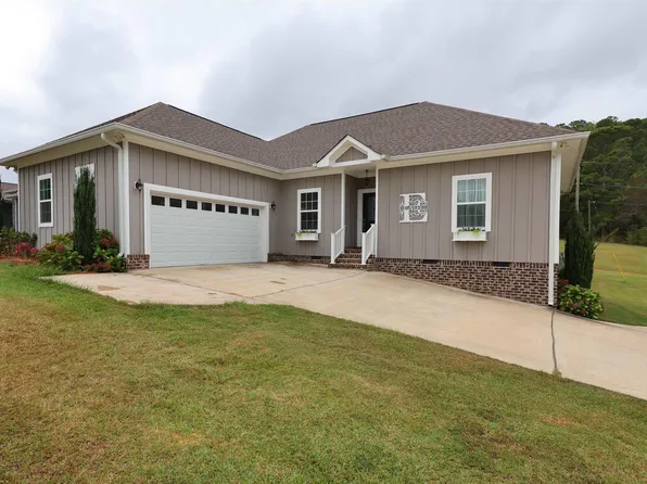 1400 Tunnel Mountain Rd, Pell City, AL 35125