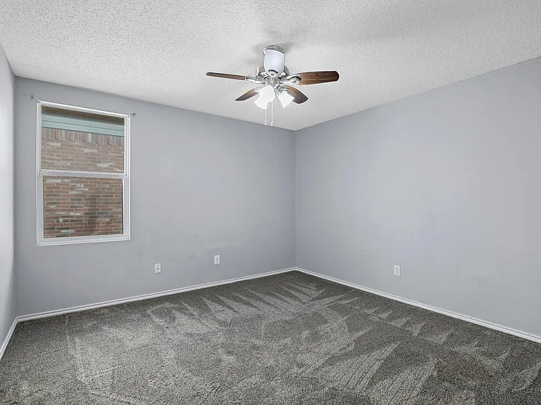 1713 Baxter Springs Dr — Photo 24