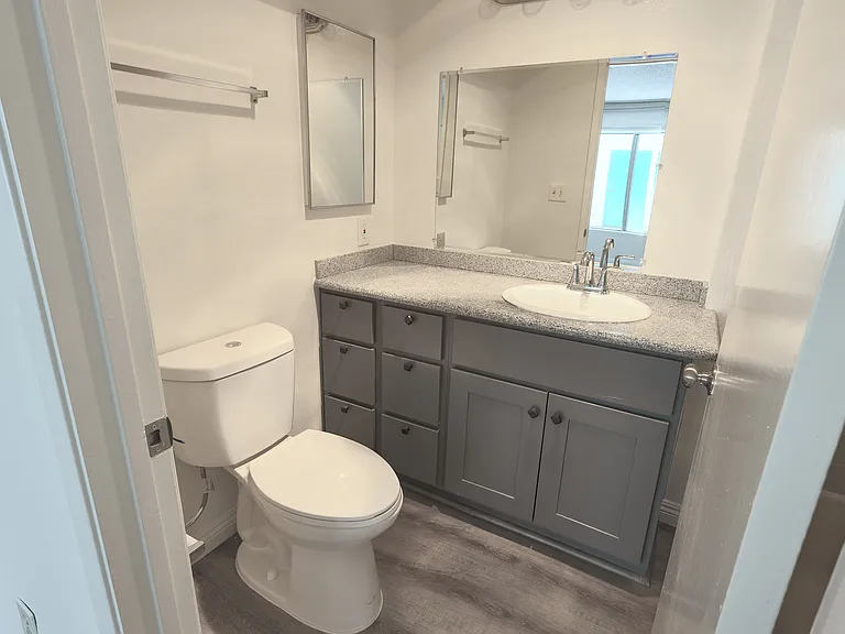 3671 Glendon Ave — Photo 6