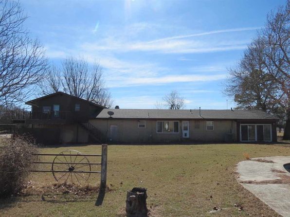 19606 E 19th St, Yale, OK 74085