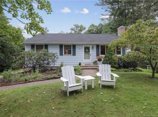 25 Kellogg Rd, New Hartford, CT 06057
